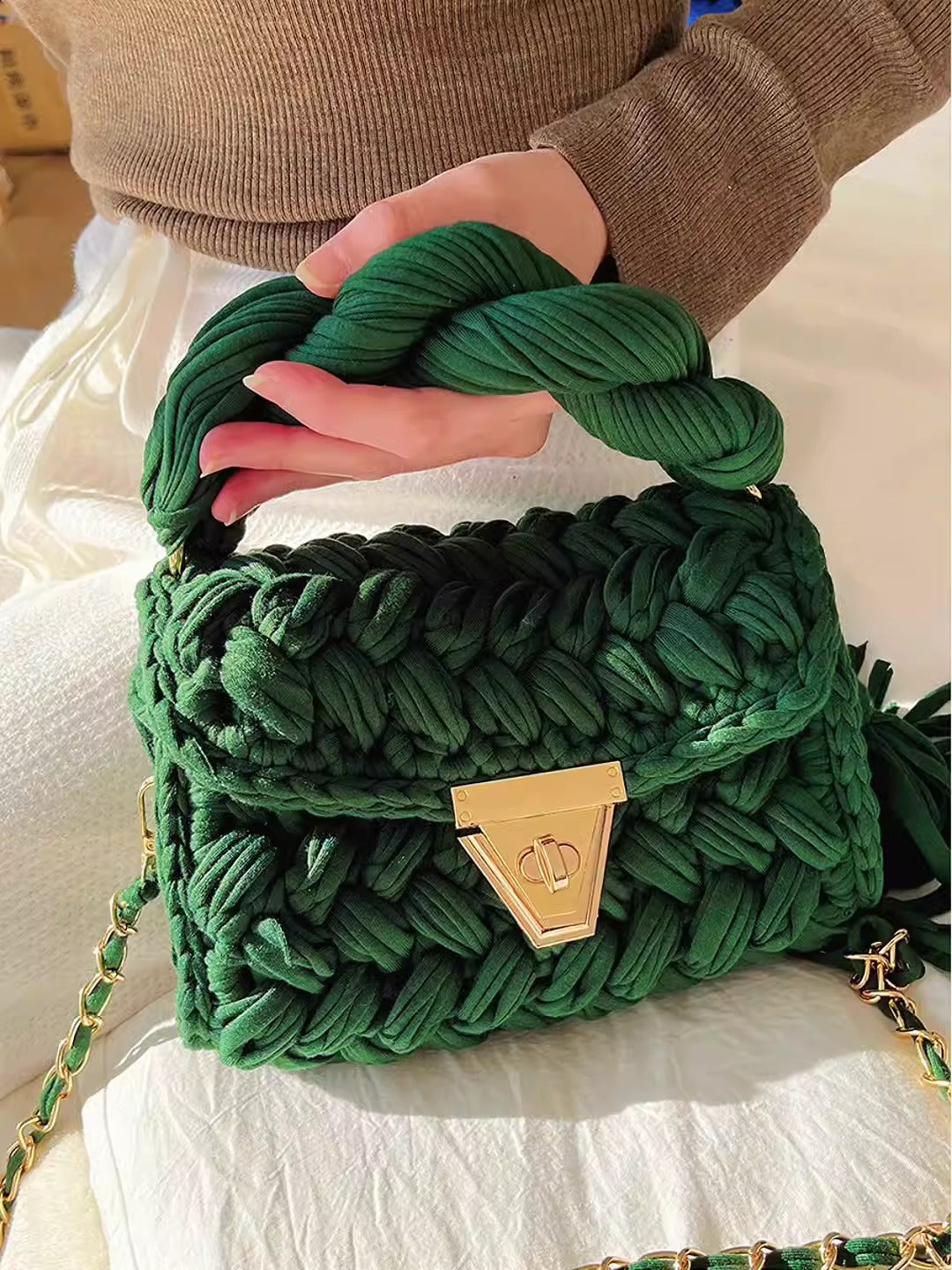 Hand woven bag crochet bag shoulder bag women's Fried Dough Twists portable tassel bag