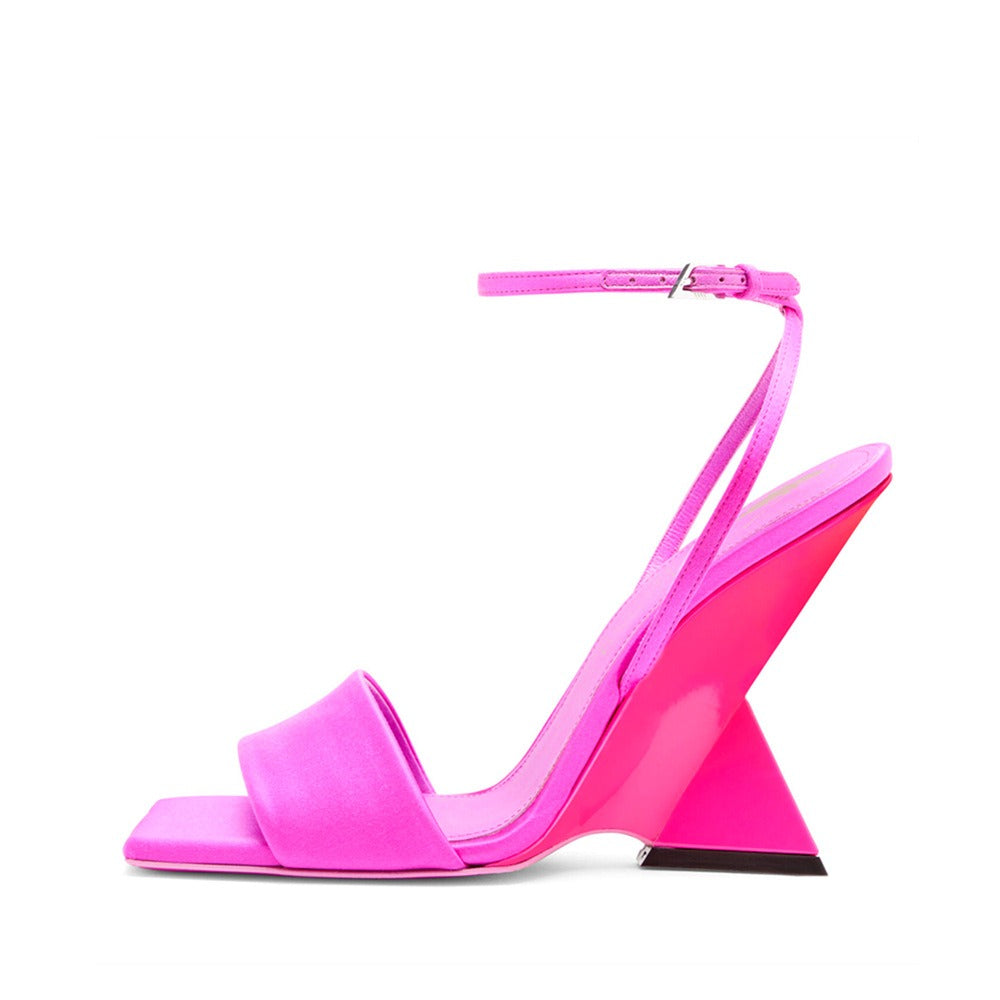 Open toe thick heel square toe buckle high heel sandals