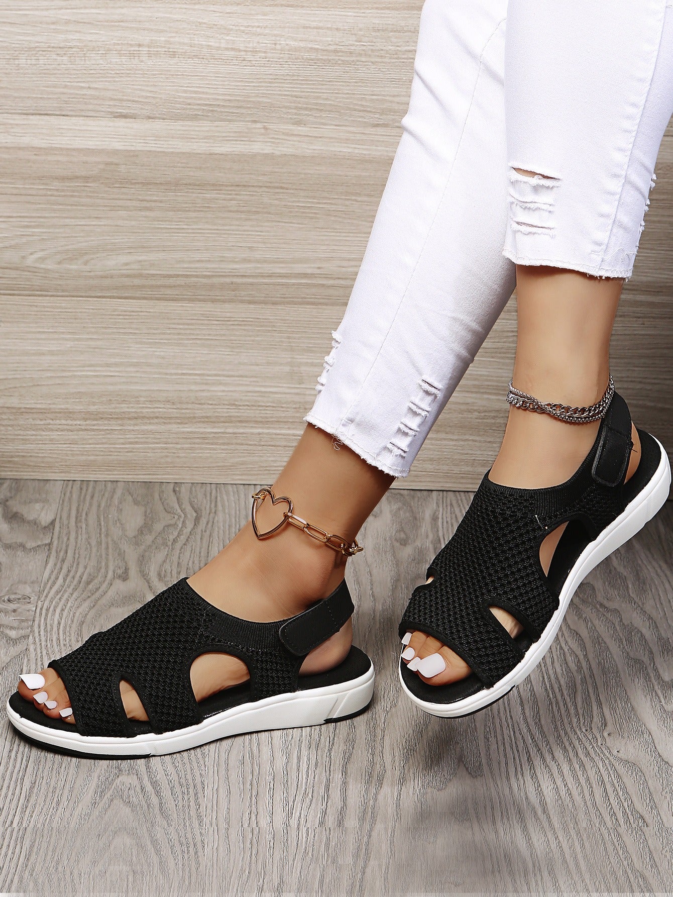 Women's Shoes Flat Sandals New Flyknit Hot Diamond Breathable Large Size Casual Water Diamond Beach Shoes