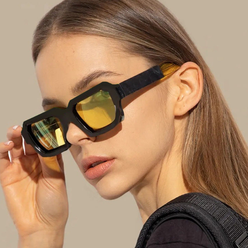 Small frame square sunglasses new European and American modern fashion ins sunglasses versatile trendy sunglasses for men and women